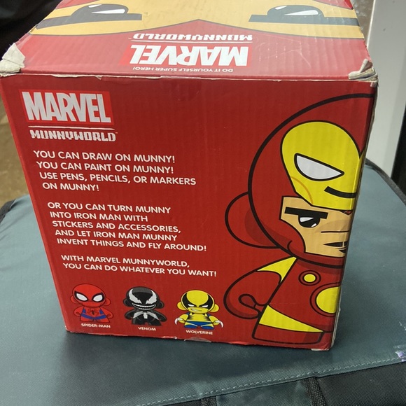 NIB MARVEL X MUNNY IRON MAN COLLAB MAKE YOUR OWNSUPER HERO DUNNY RARE!!kid robot - Picture 3 of 5
